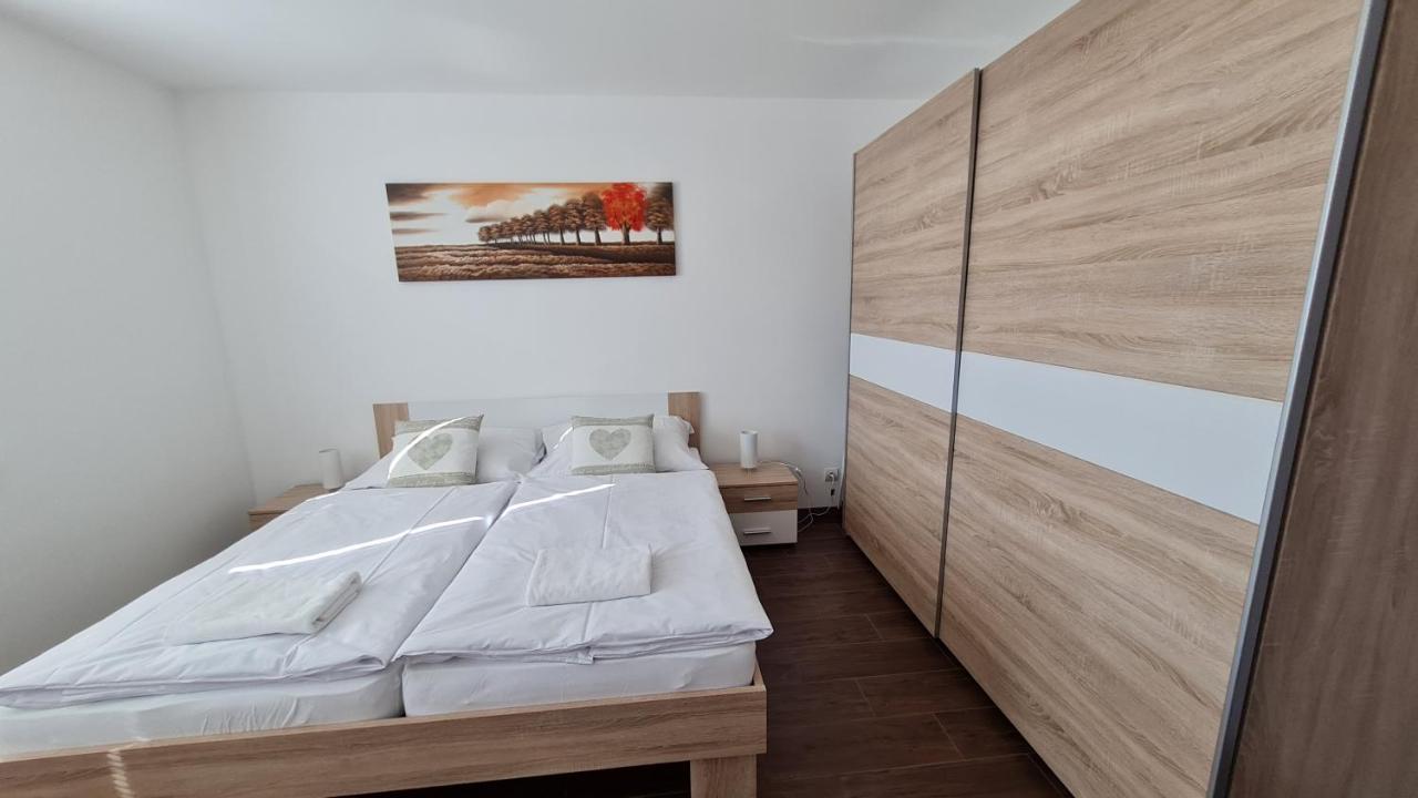 Appartement Kajula à Bešeňová Extérieur photo