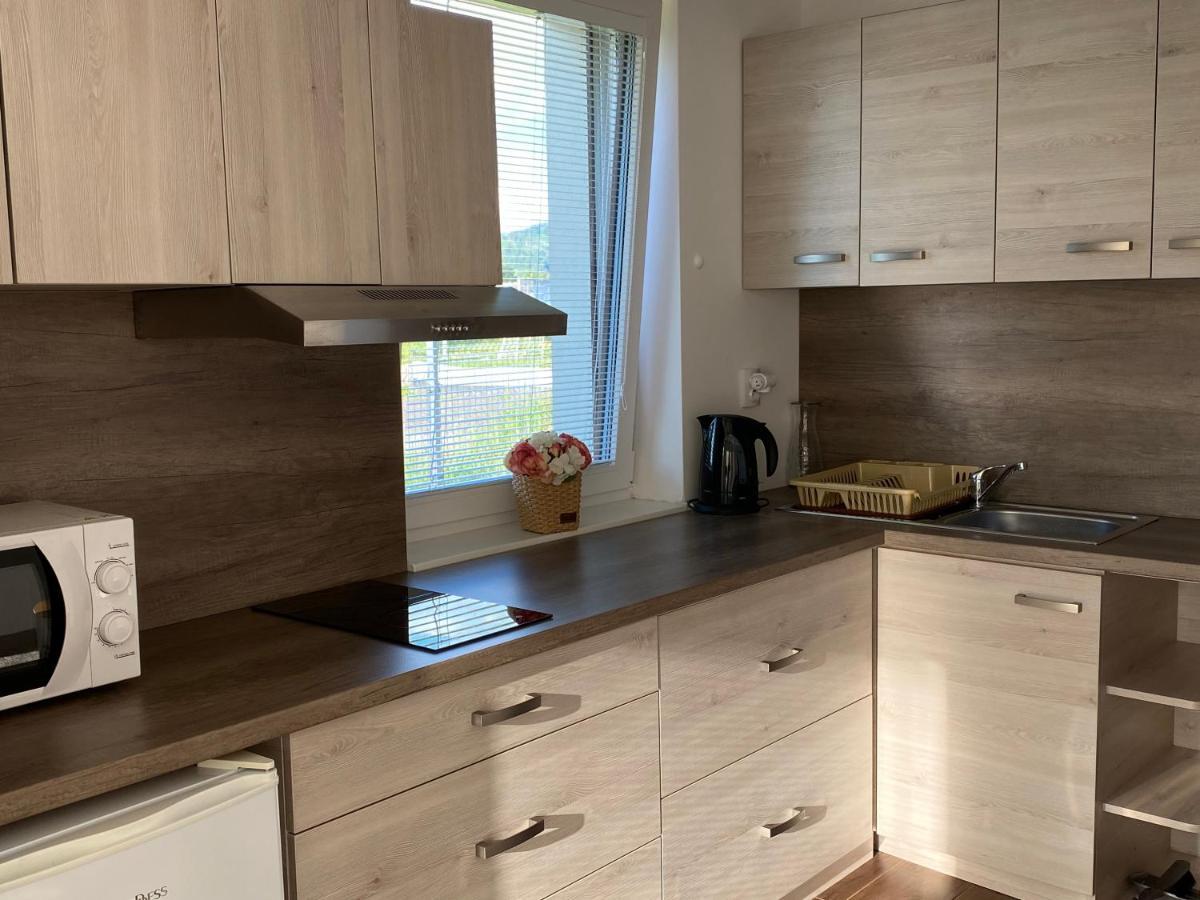 Appartement Kajula à Bešeňová Extérieur photo